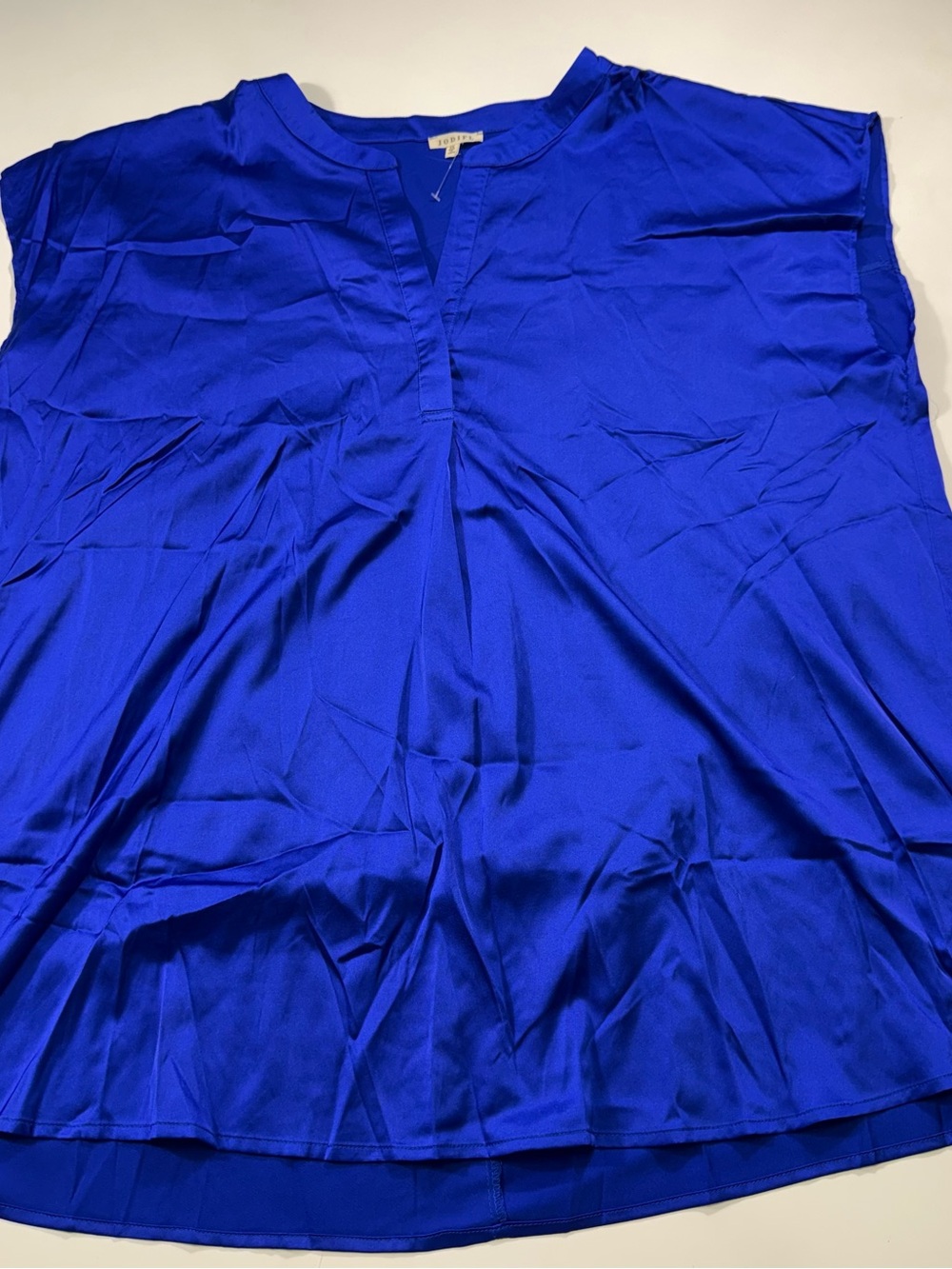 JODIFL Vibrant Cobalt Blue Cap-Sleeve V-Notch Blouse NWOT